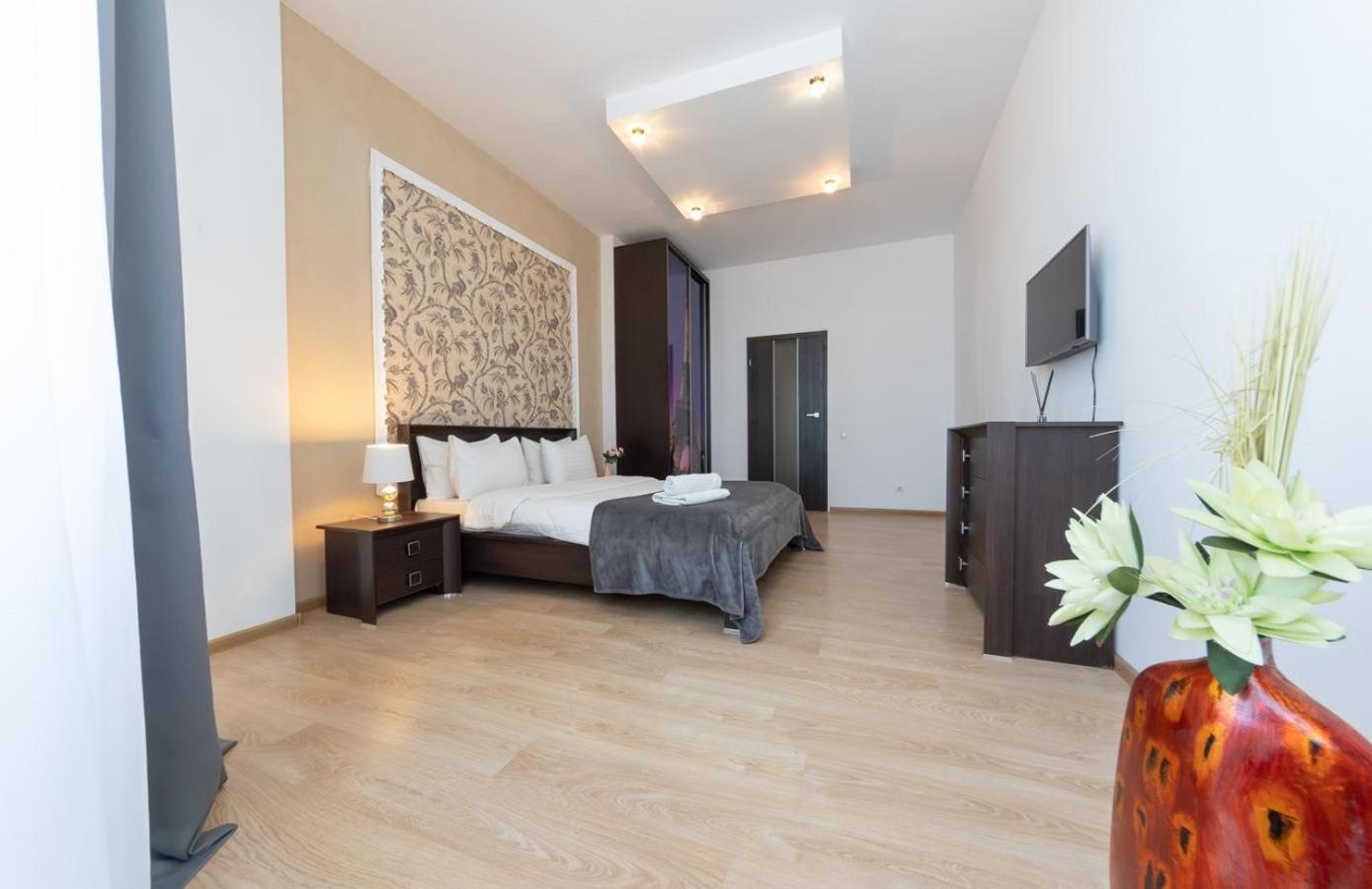 Apartment Obolon Natalka Park Kiev Dış mekan fotoğraf